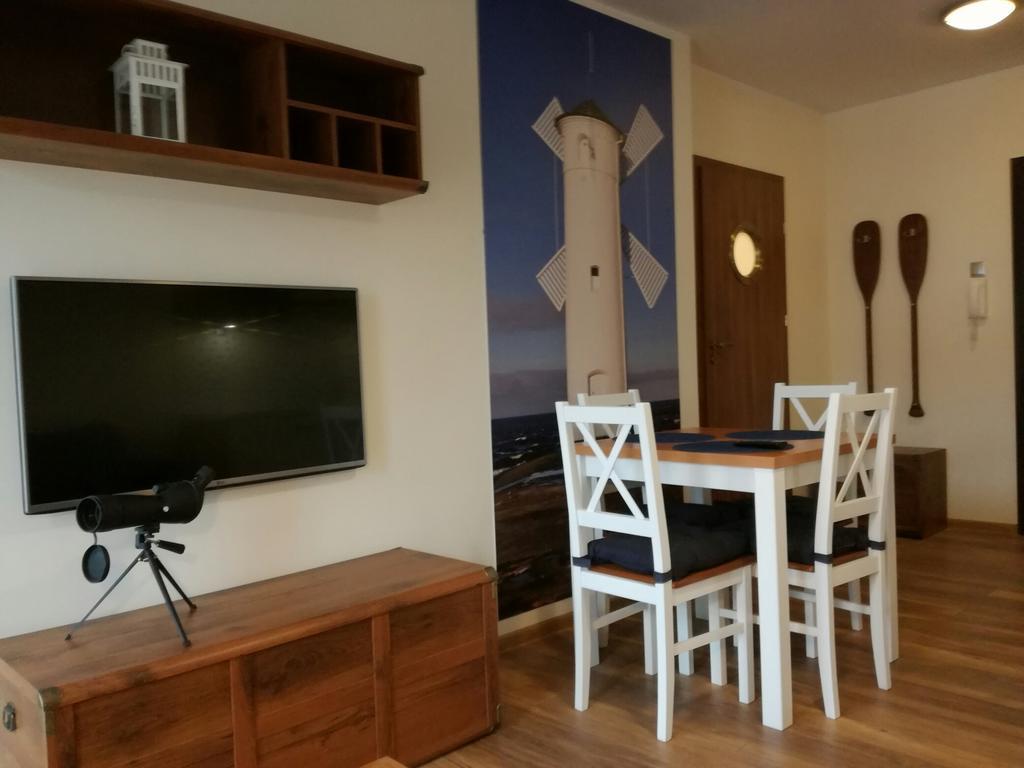 Korona Wazow 55 Apartment ชวีโนวิชแจ ภายนอก รูปภาพ
